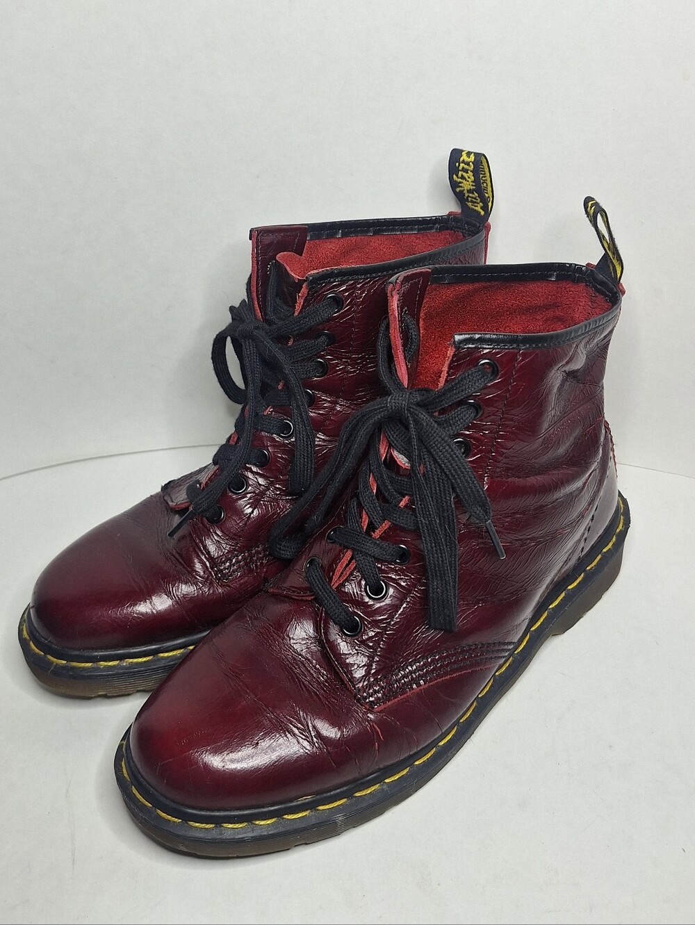 Dr. Martens Wine Red Leather Combat Ankle Boots Lace-Up Round Toe Air Sole sz 8
